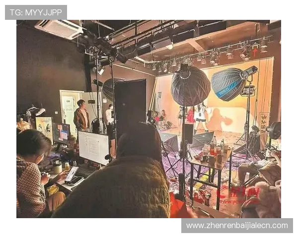 使用真人视讯网娱乐app观看真人直播,享受高清流畅的视觉盛宴和互动体验 使用真人视讯网娱乐app观看真人直播,享受高清流畅的视觉盛宴和互动体验